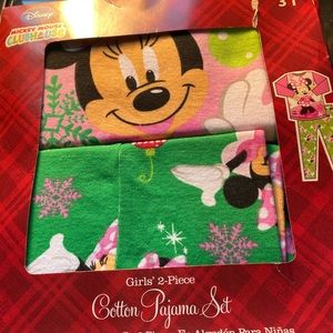 Mickey Mouse Club House Minnie Mouse Pajama Set.